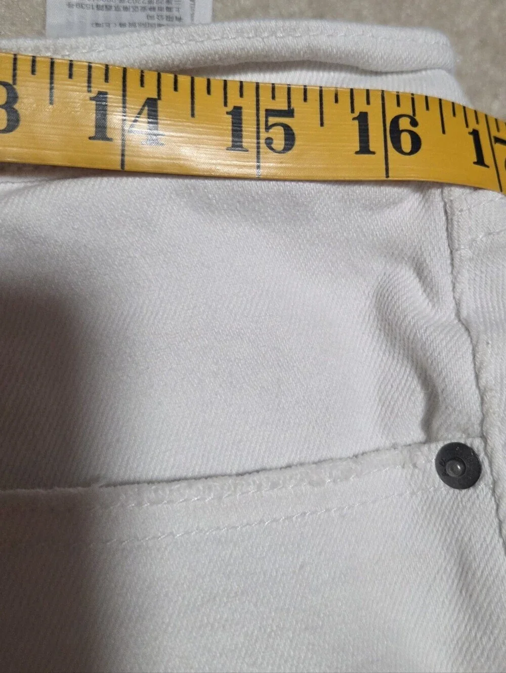 Abercrombie Mom Short High Rise Distressed White Denim Jean Shorts Size 31/12